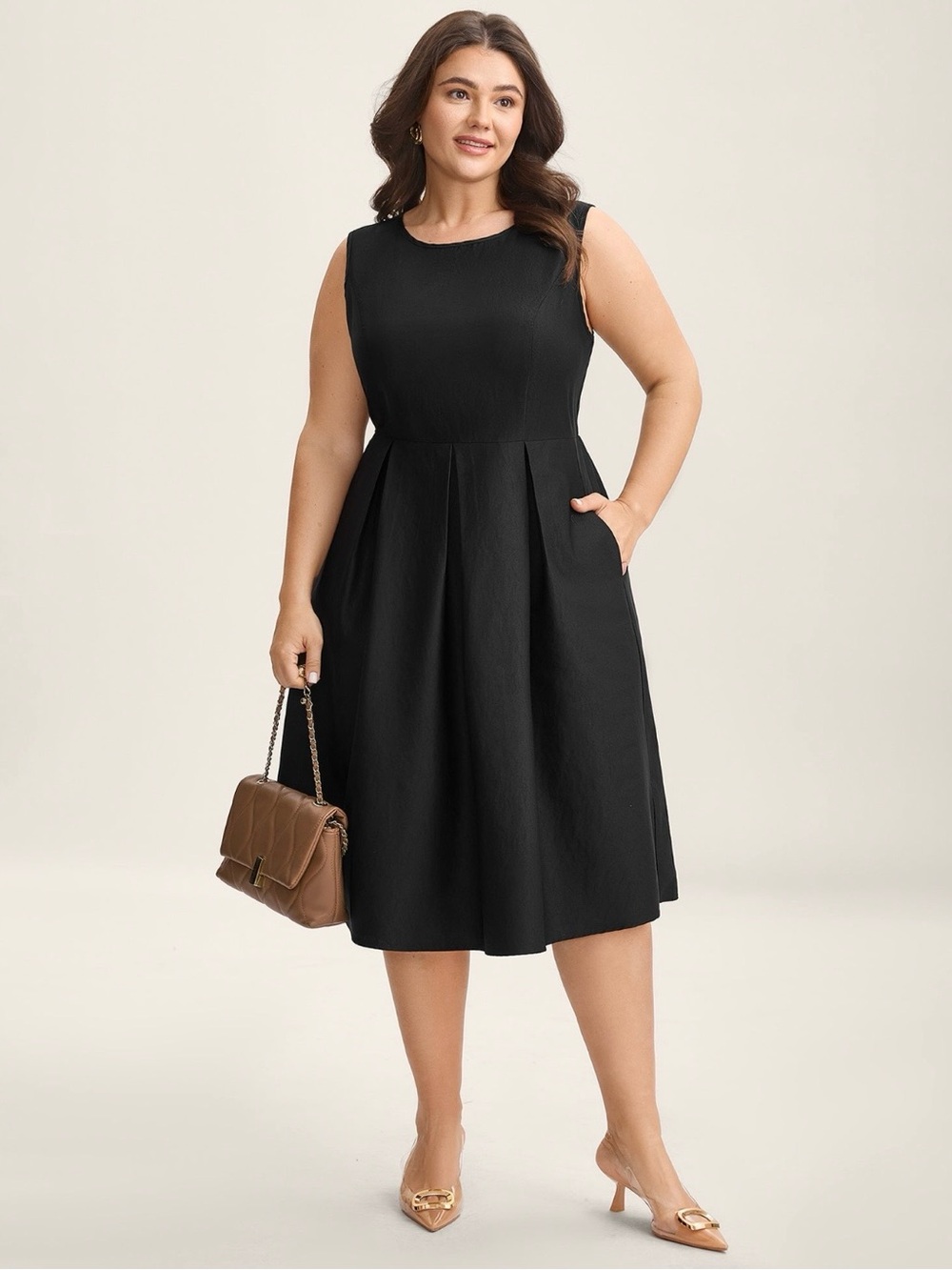 BloomChic Elegant Black Sleeveless Fit-and-Flare Dress 22/24 - Picture 4 of 4